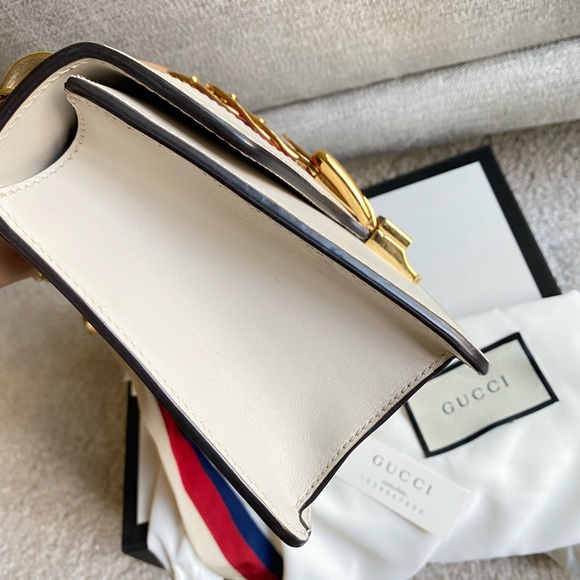 SOLD Gucci Sylvie mini calfskin bag - Picture 7 of 9